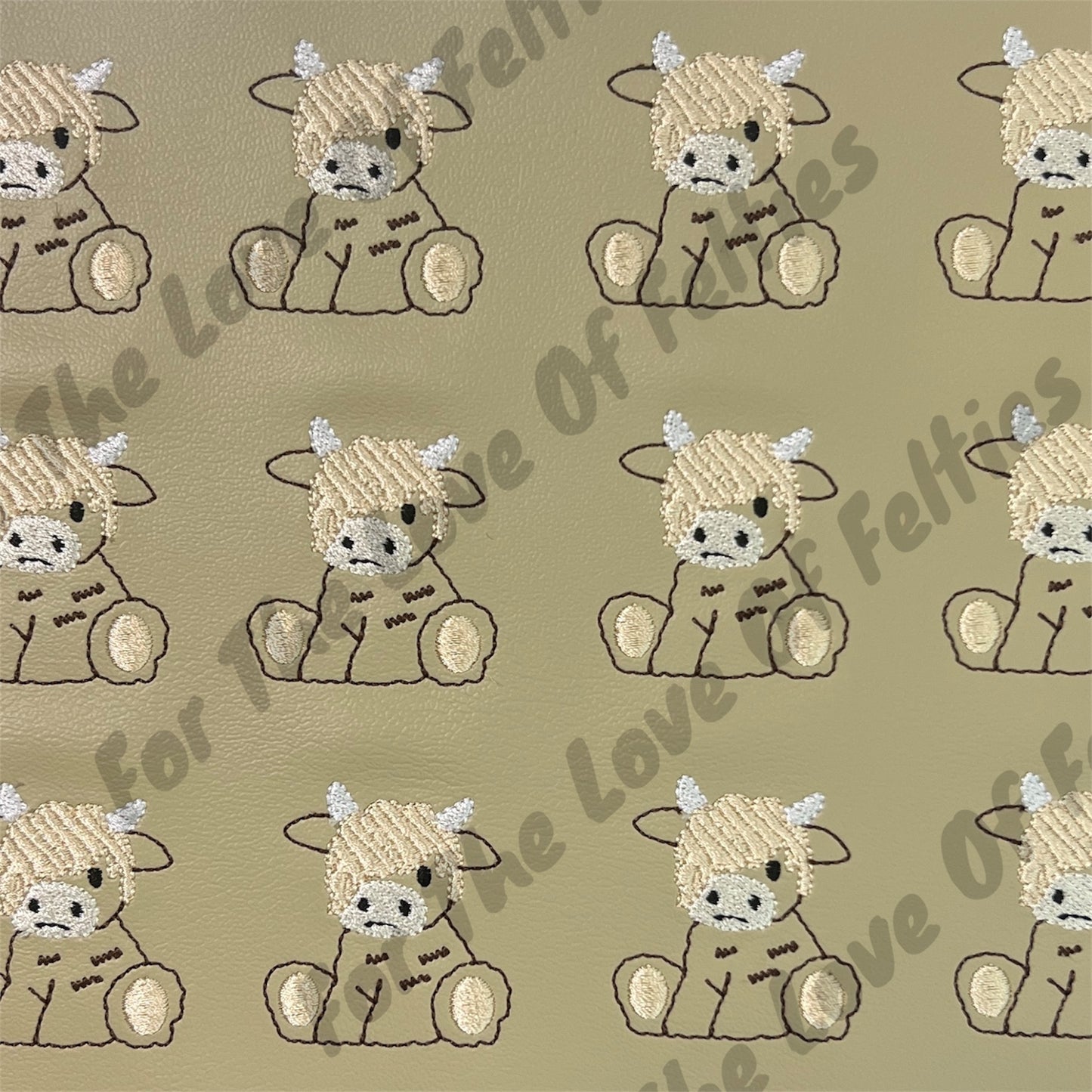 Baby Highland Cow Feltie
