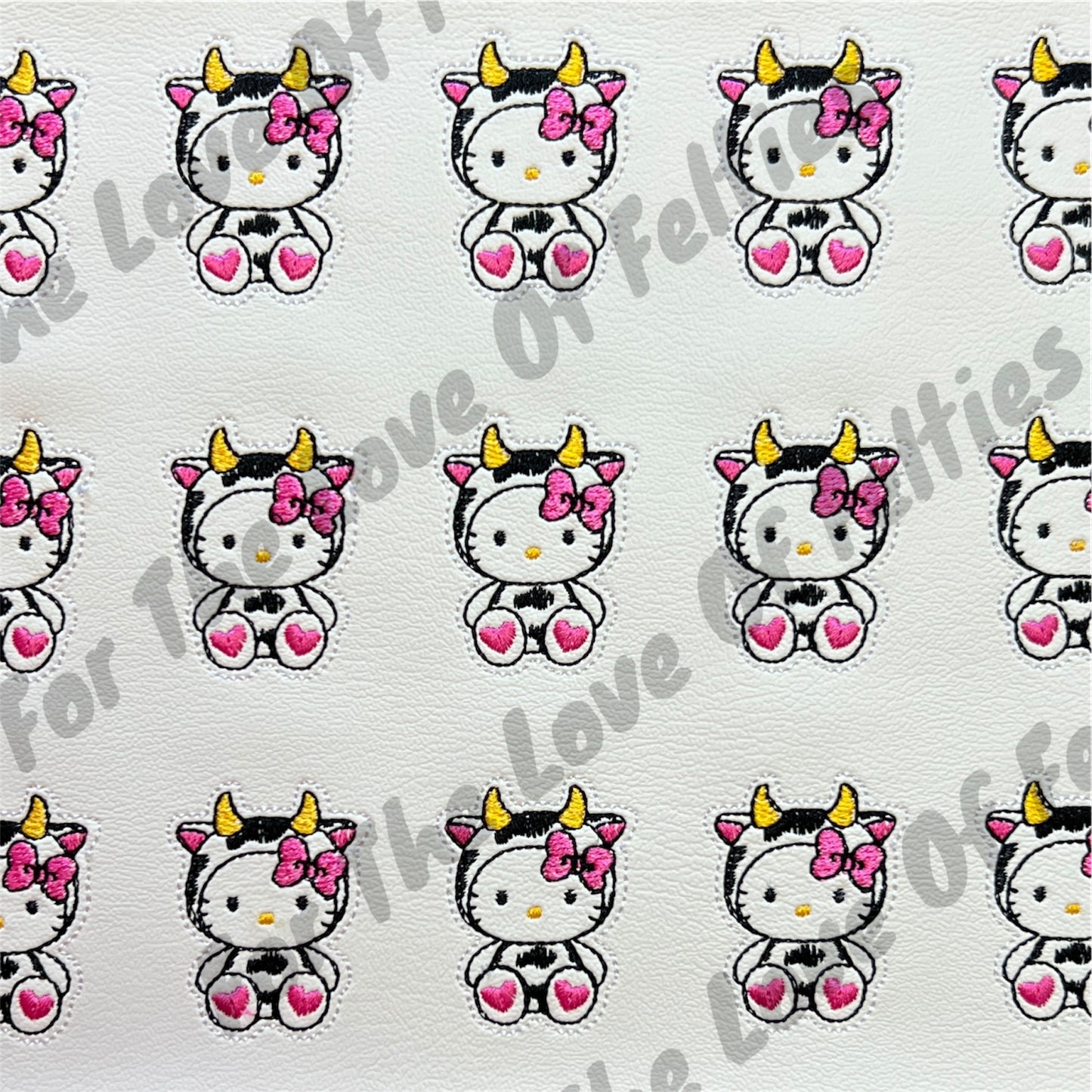 HK Cow Feltie