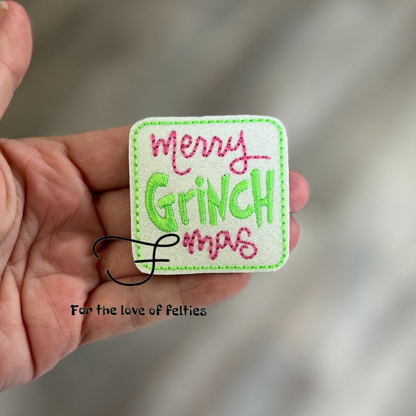 Merry Grinch Mas In Pink Feltie