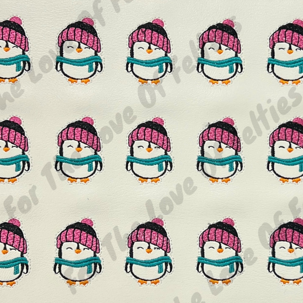 Winter Penguin Feltie