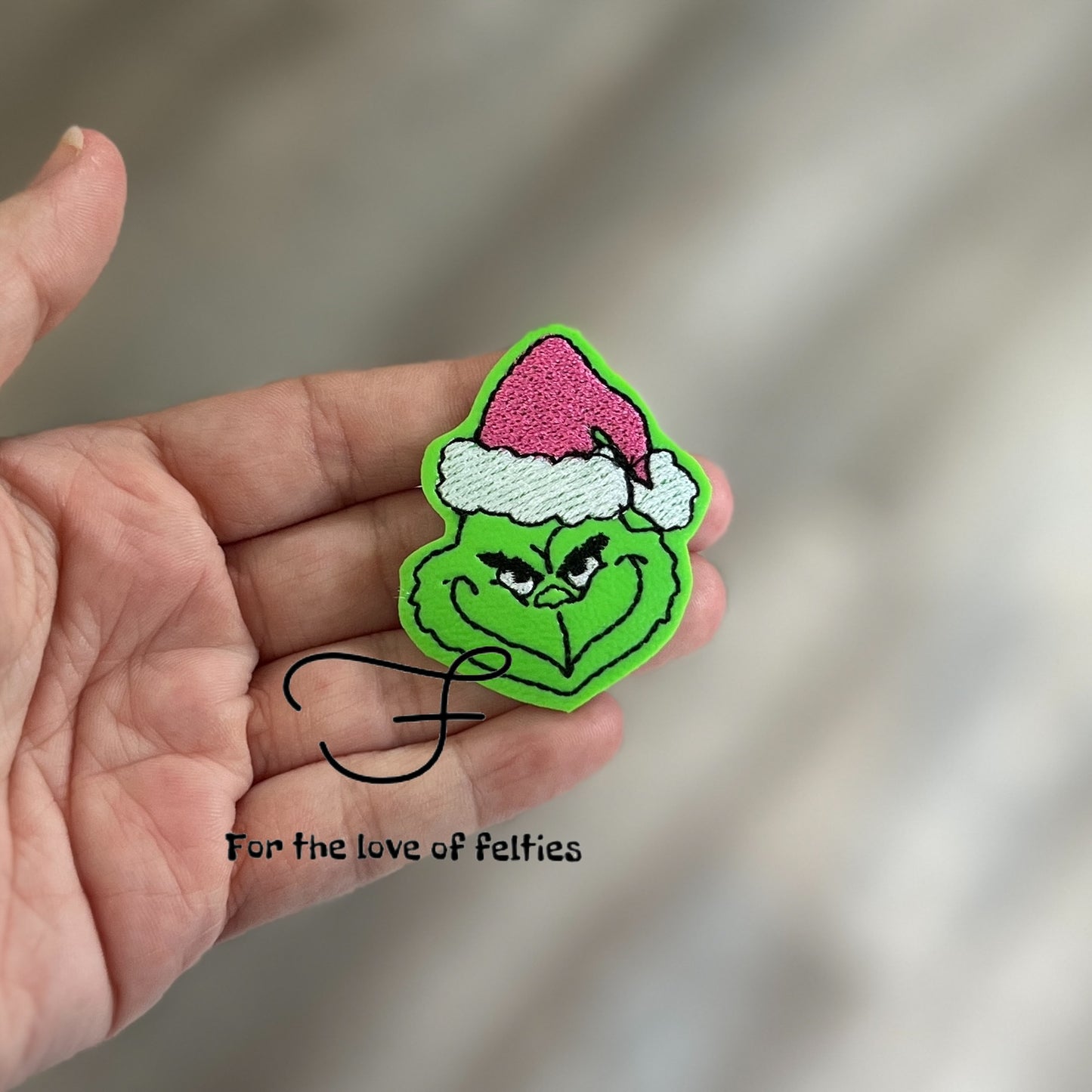 Mean One With Pink Santa Hat Feltie