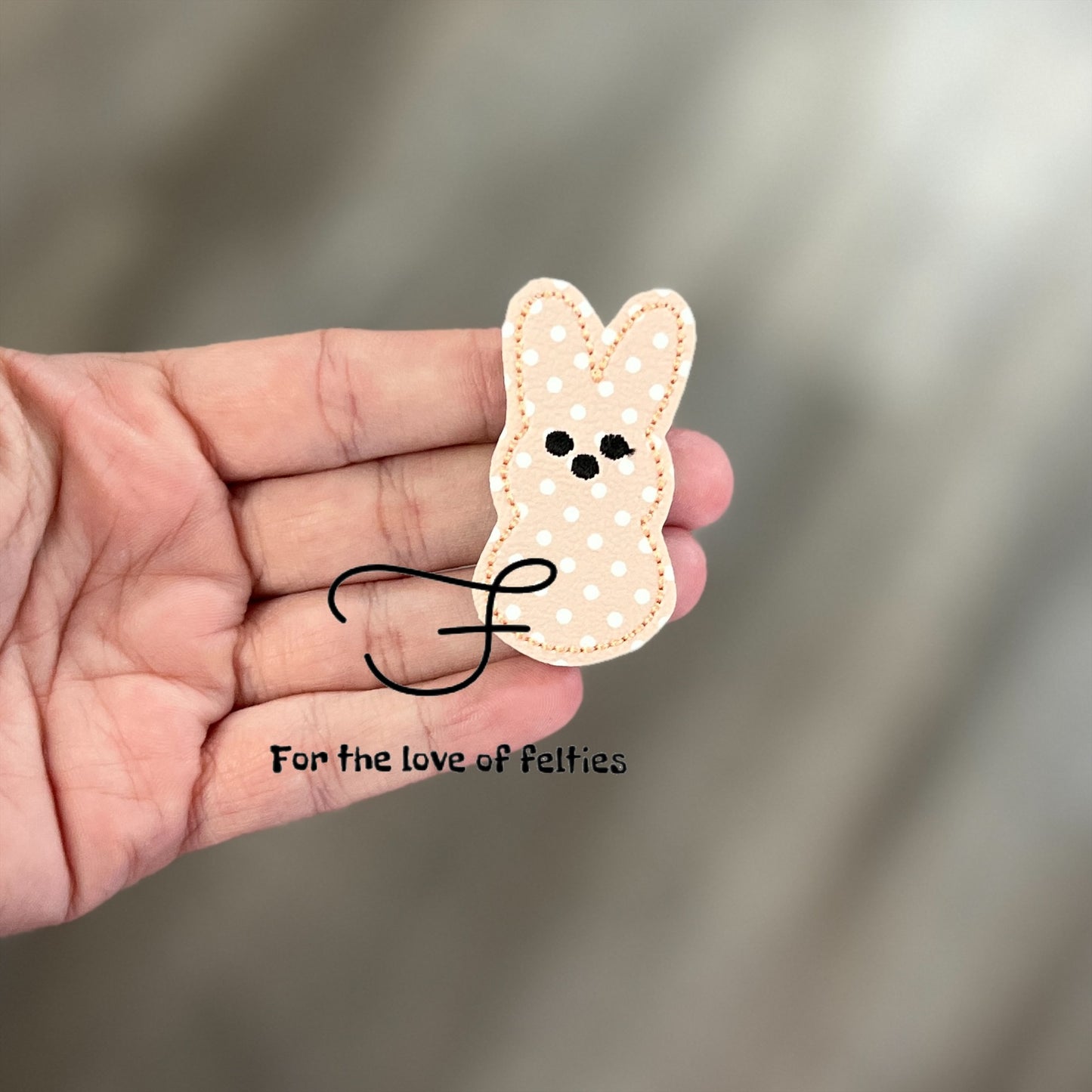 Limited Marshmallow Bunny Feltie