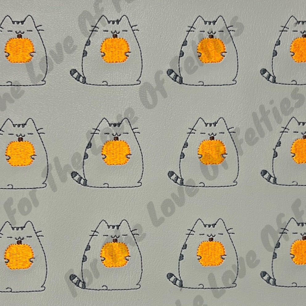 Grey Pusheen Cat With Pumpkin Feltie
