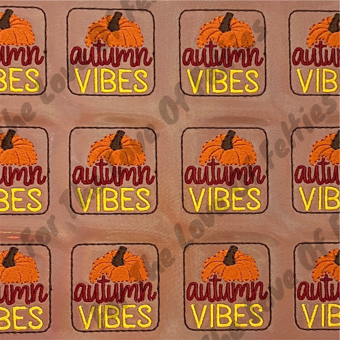 Autumn Vibes Feltie