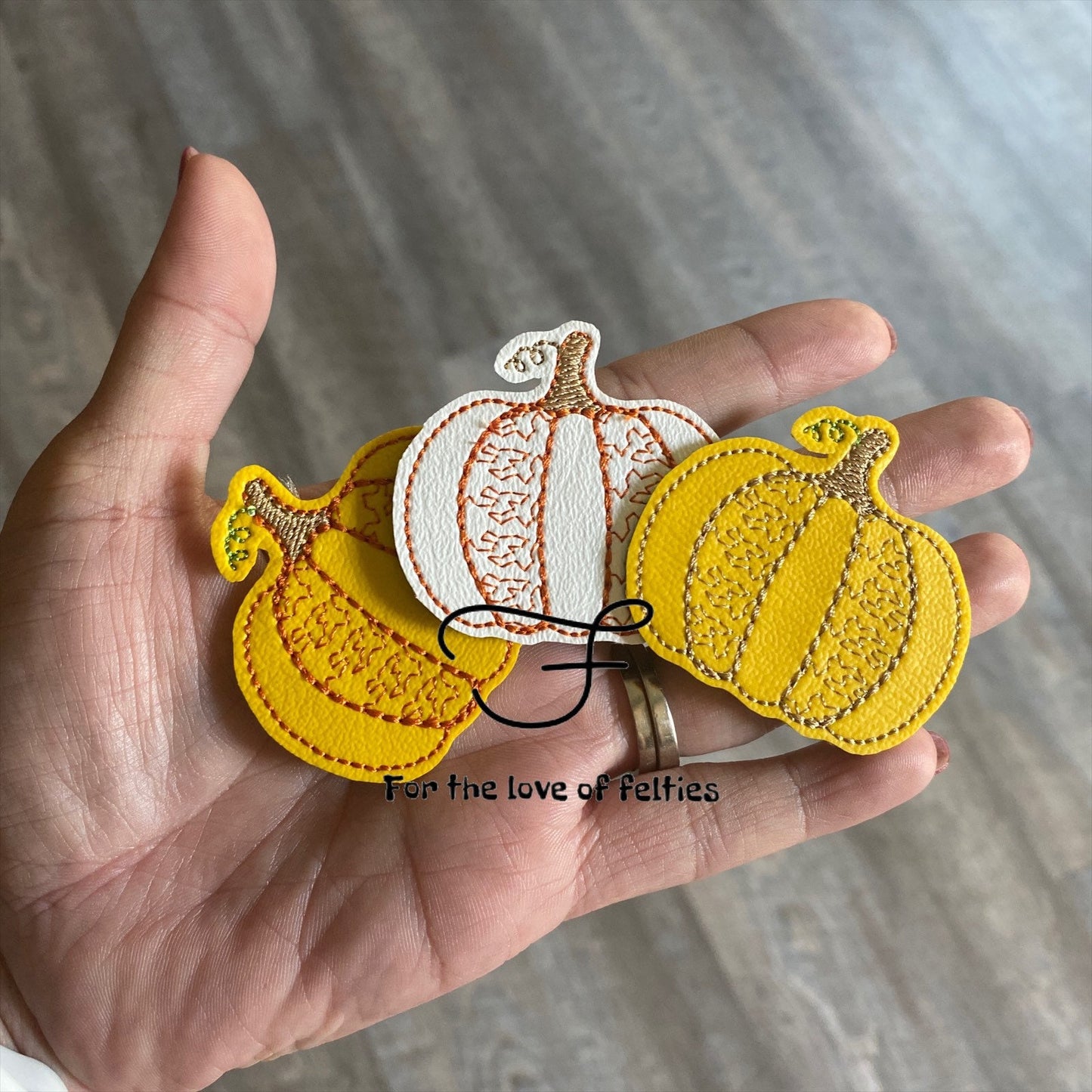 Fancy Fall Pumpkin Feltie