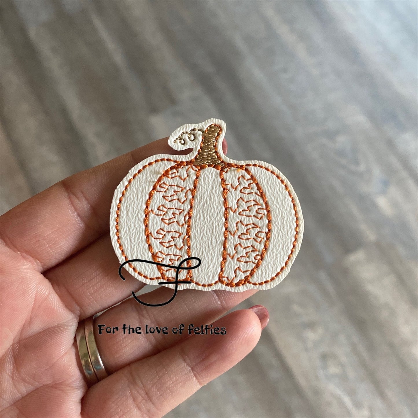Fancy Fall Pumpkin Feltie