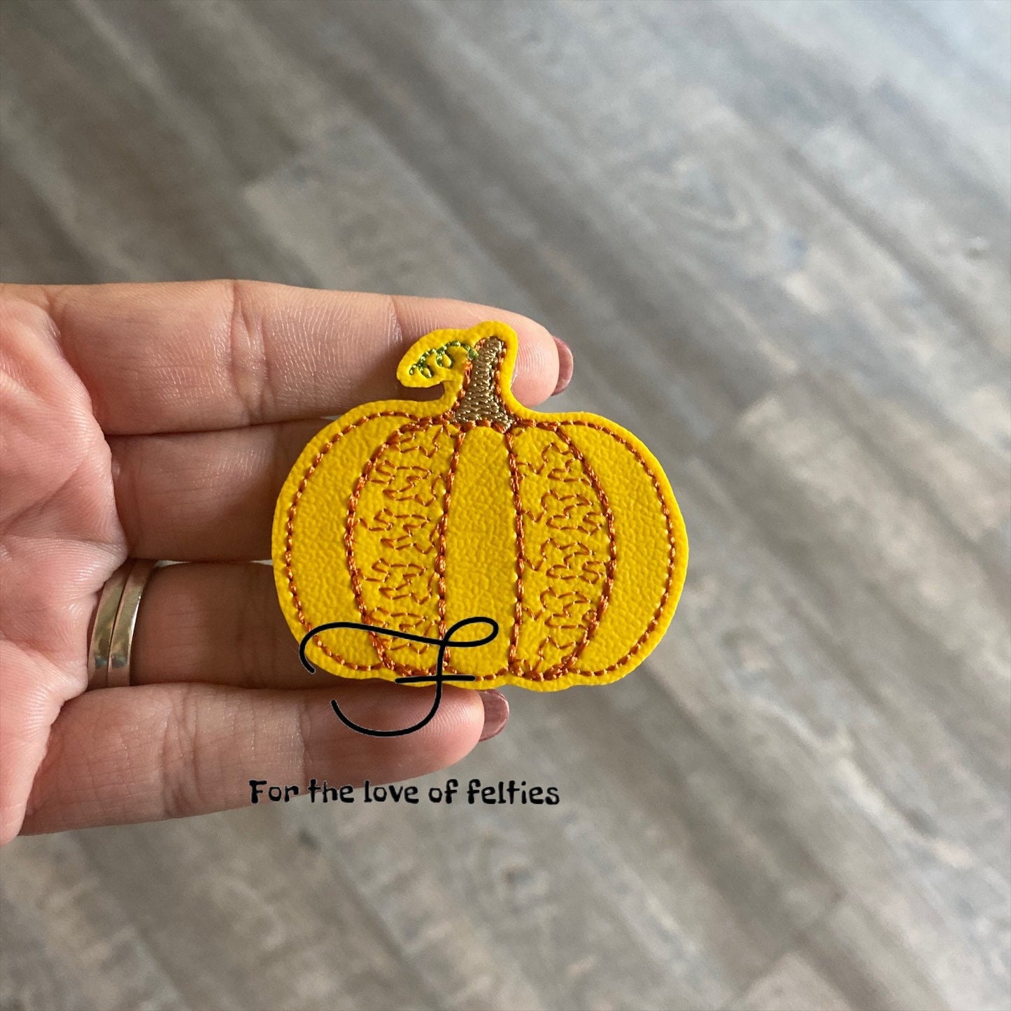 Fancy Fall Pumpkin Feltie