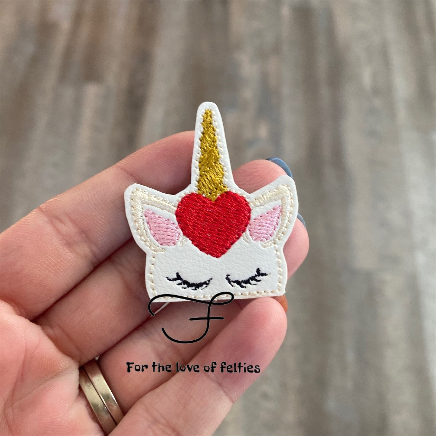 Heart Unicorn Feltie