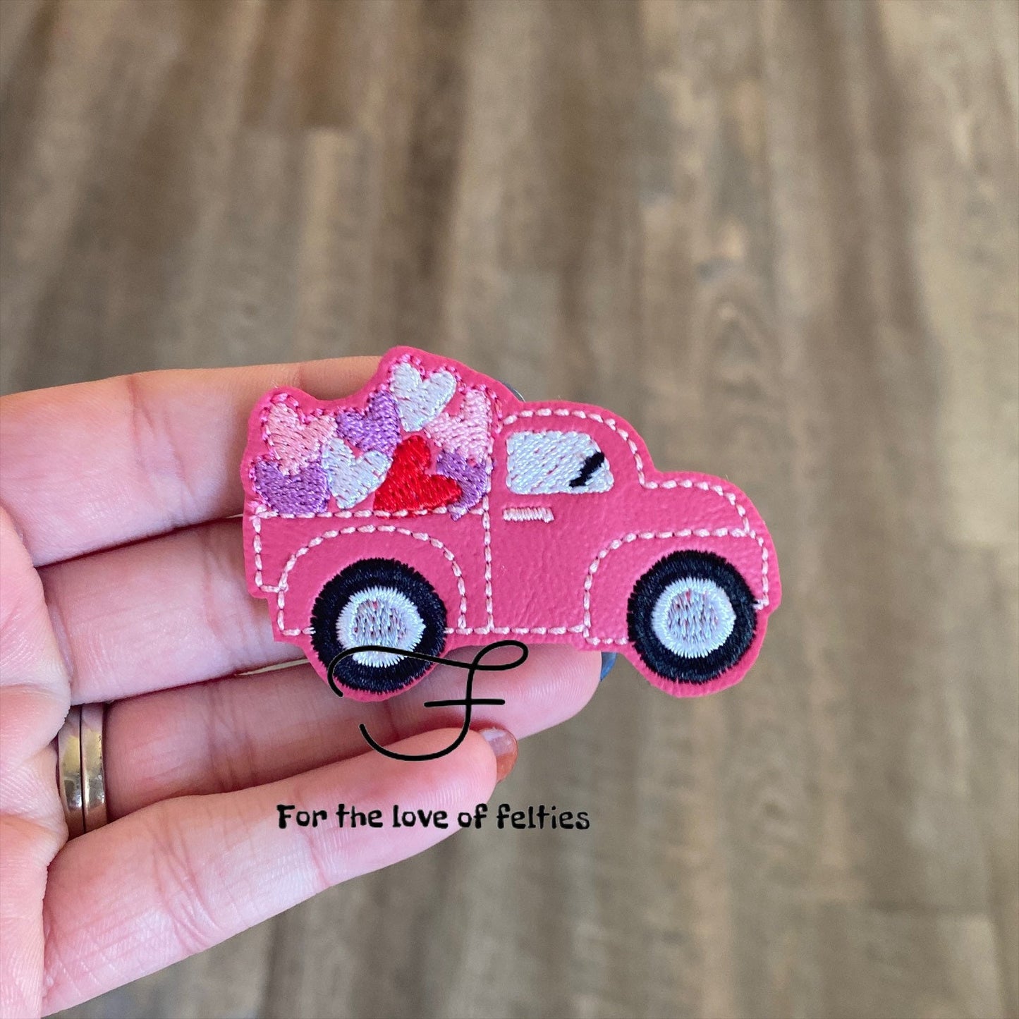 Truck of Hearts Feltie