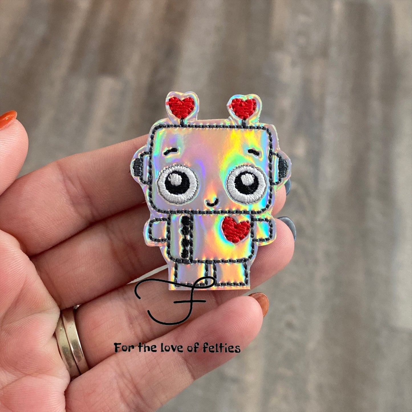 Love Robot Feltie