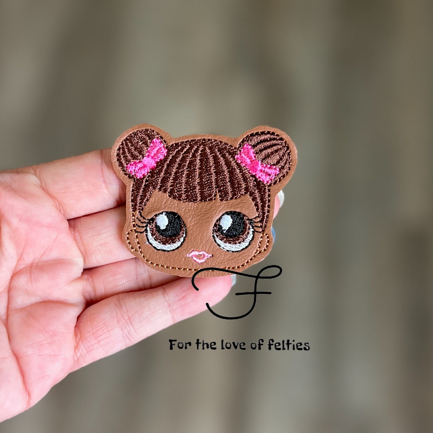 Big Eyed Pigtail Girl Feltie