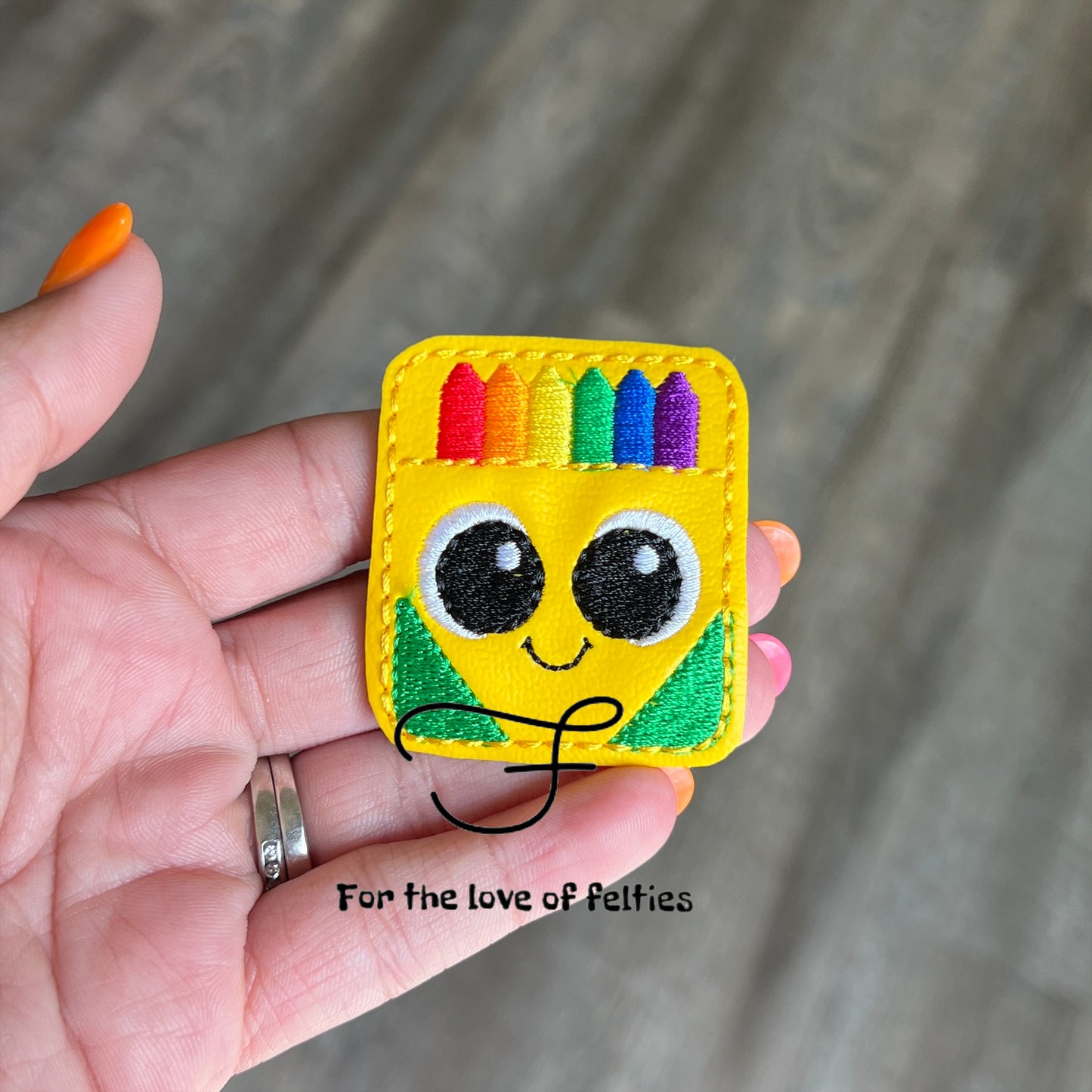 Cute Crayon Box Feltie
