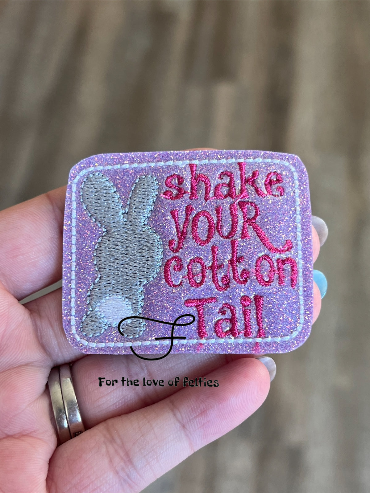 Shake Your Cotton Tail Feltie