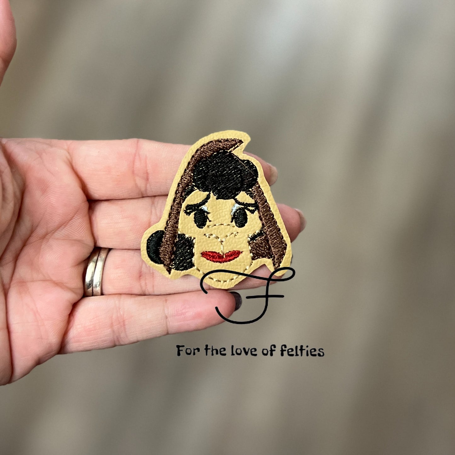 Llama Disguise Feltie