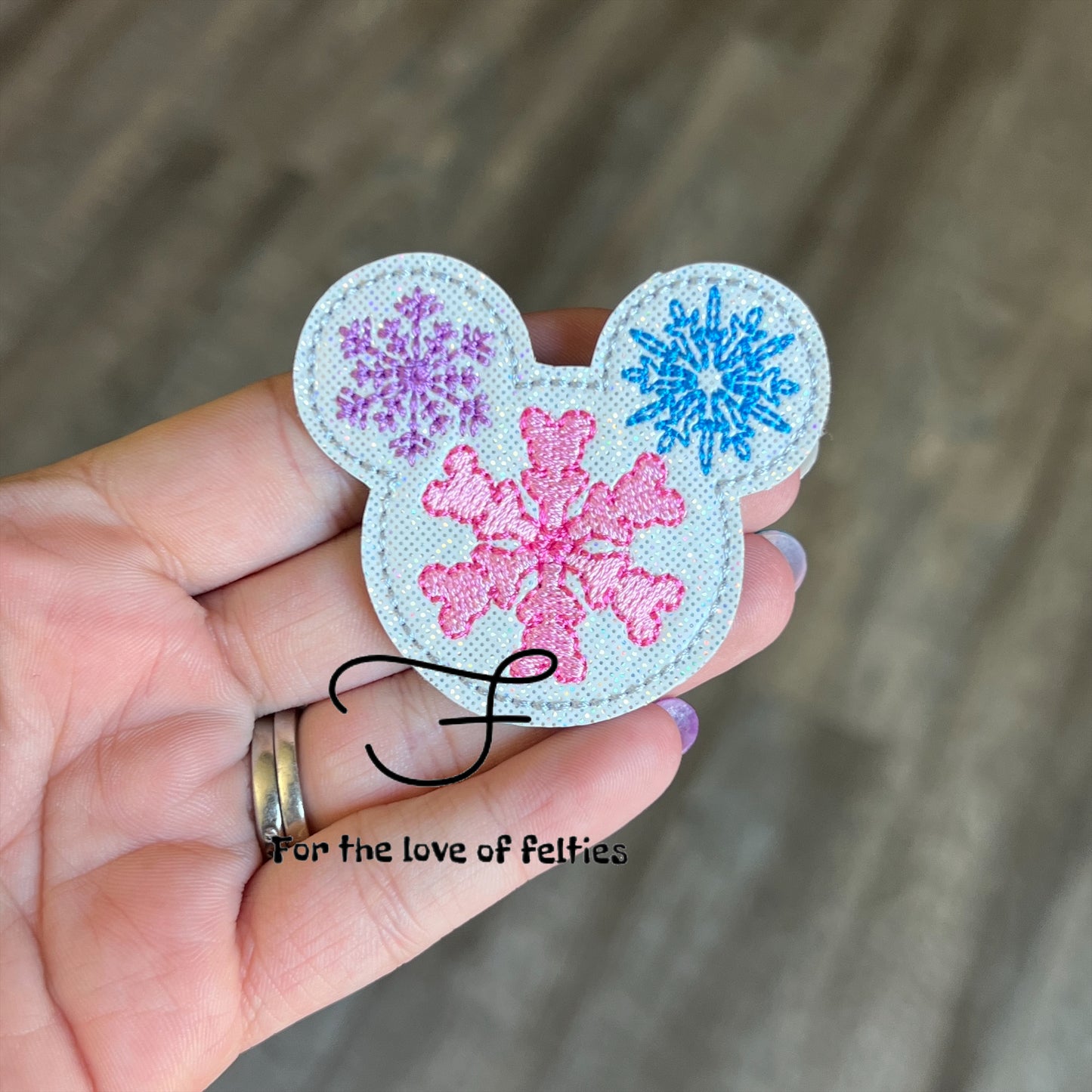Snowflake Mouse Head Feltie
