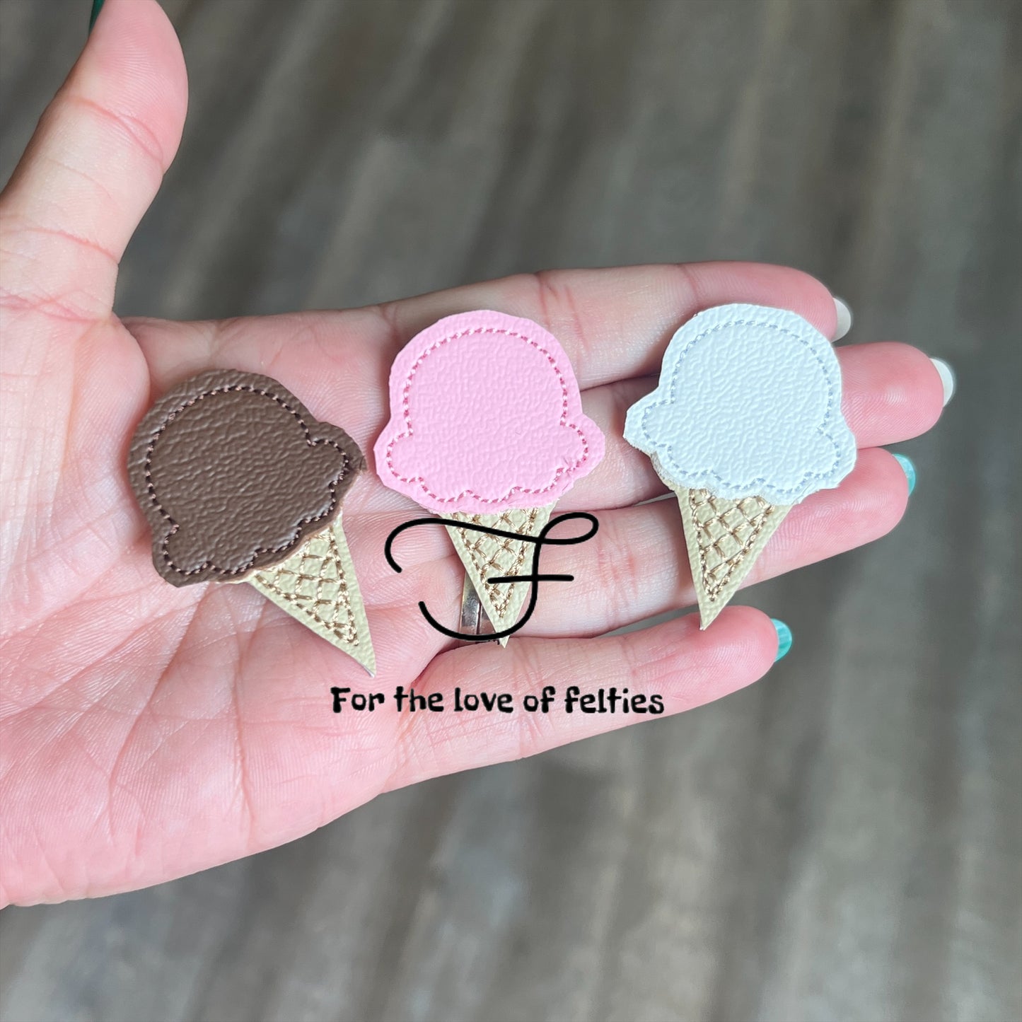 Single Scoop Ice Cream Cone Feltie