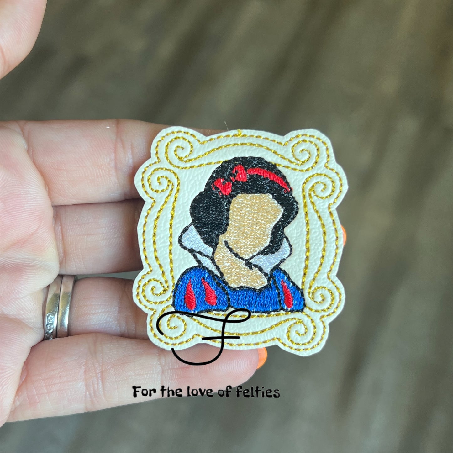 Sleeping Princess Frame Feltie