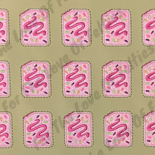 Strawberry Pop-Tart Feltie