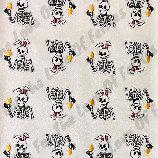 Skeleton Bunny Feltie