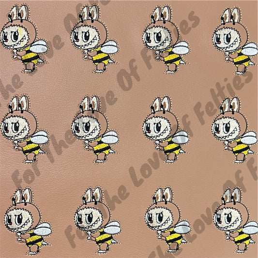 Labubu Bee Feltie