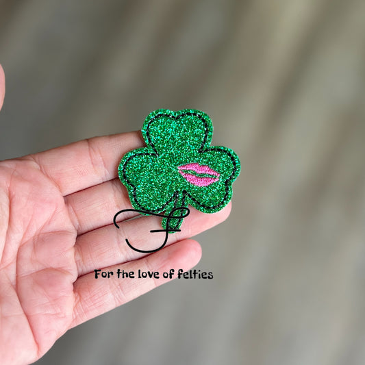 Shamrock Kiss Feltie