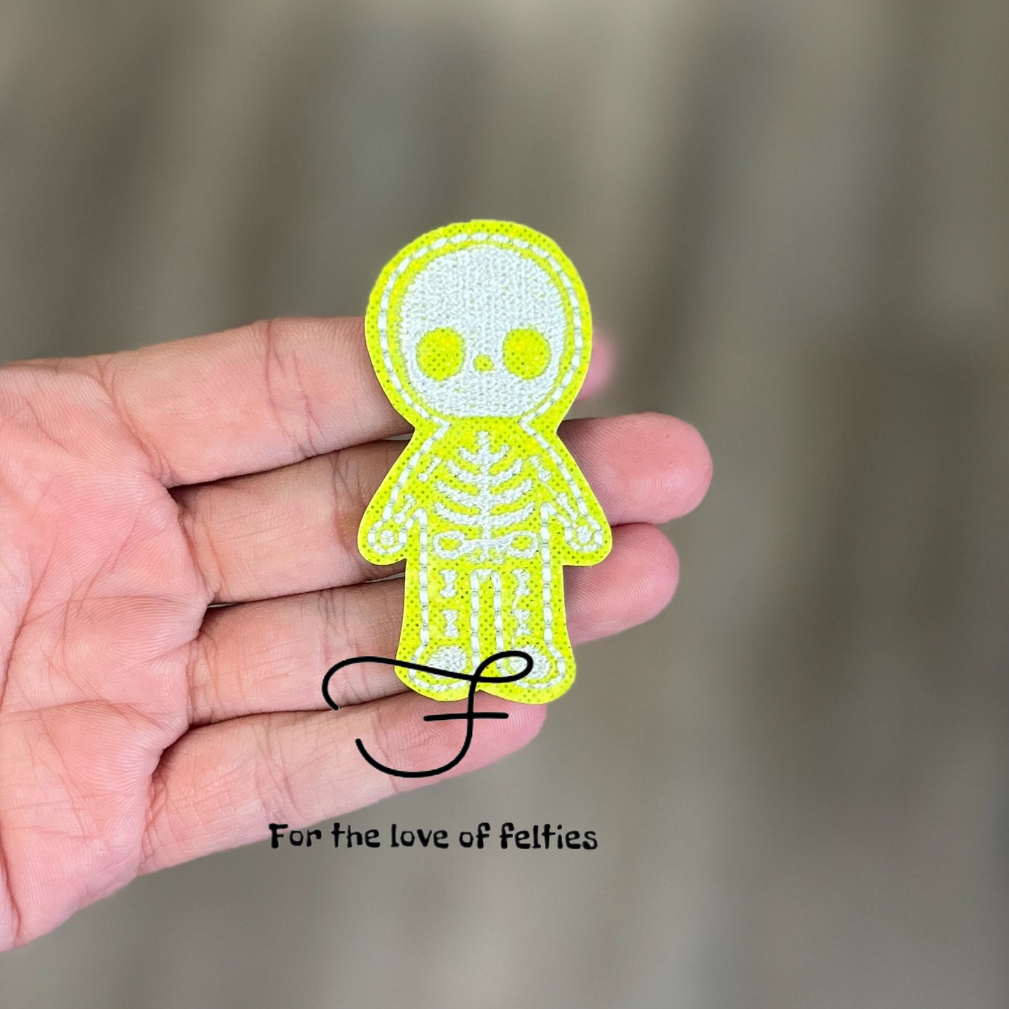 Glitter Skeleton Boy Feltie