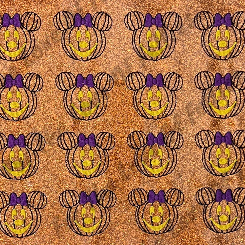 Glowing Girl Mouse Pumpkin Feltie