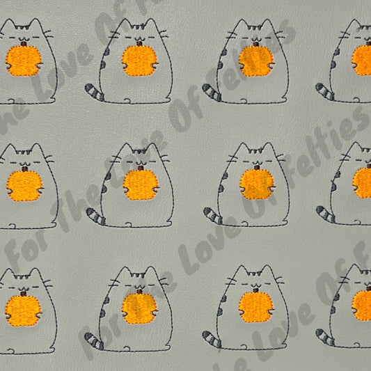 Grey Pusheen Cat With Pumpkin Feltie