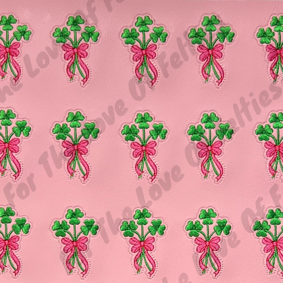 Clover Bouquet Feltie