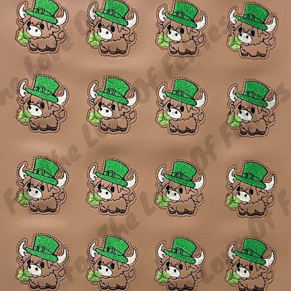 Lucky Highland Cow Feltie