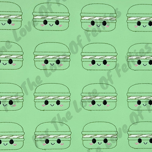 Mint Macaroon Feltie
