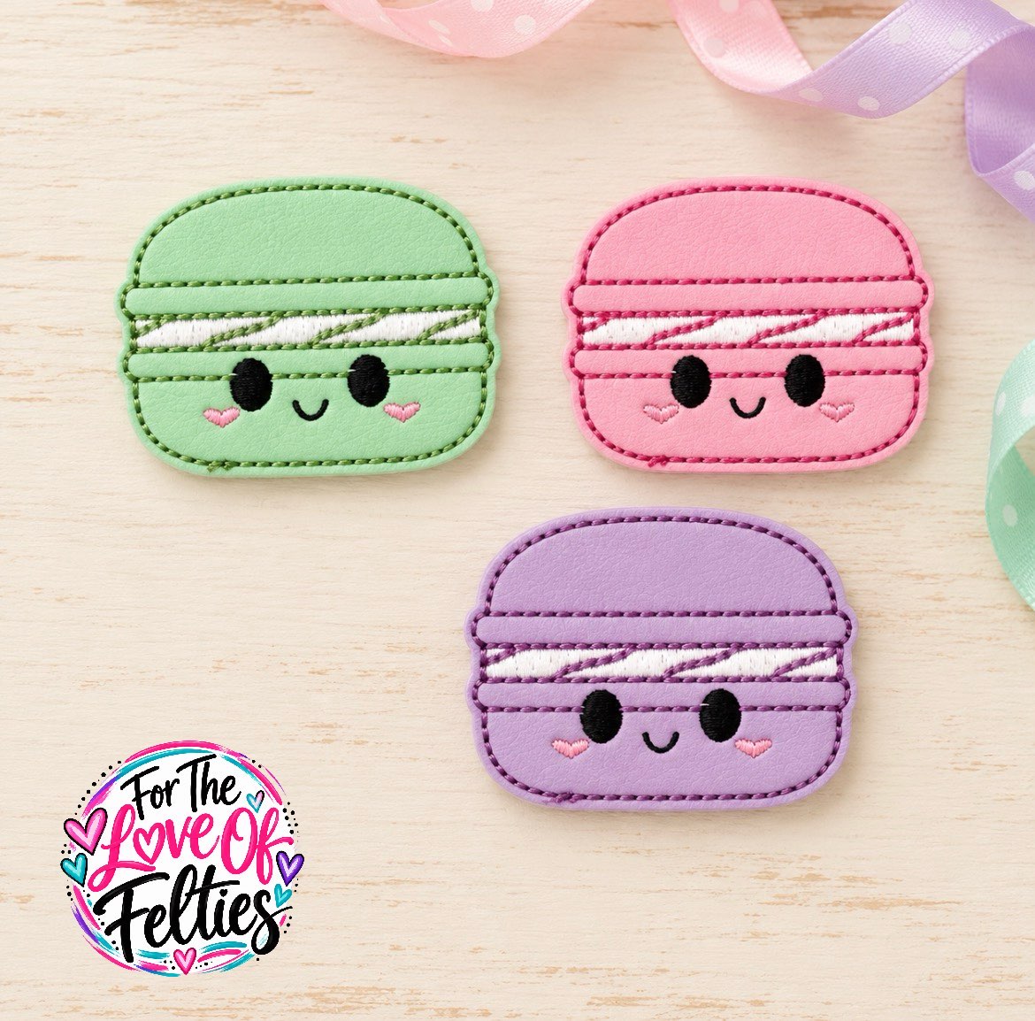 Macaroon Feltie
