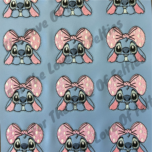 Blue Alien With Big Bow Feltie