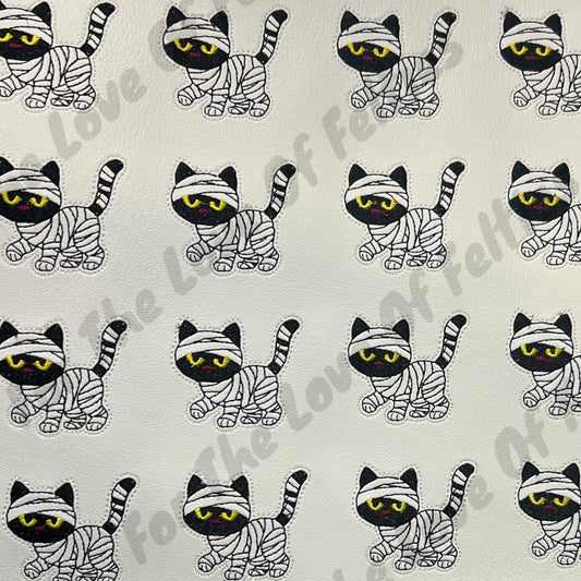Mummy Black Cat Feltie