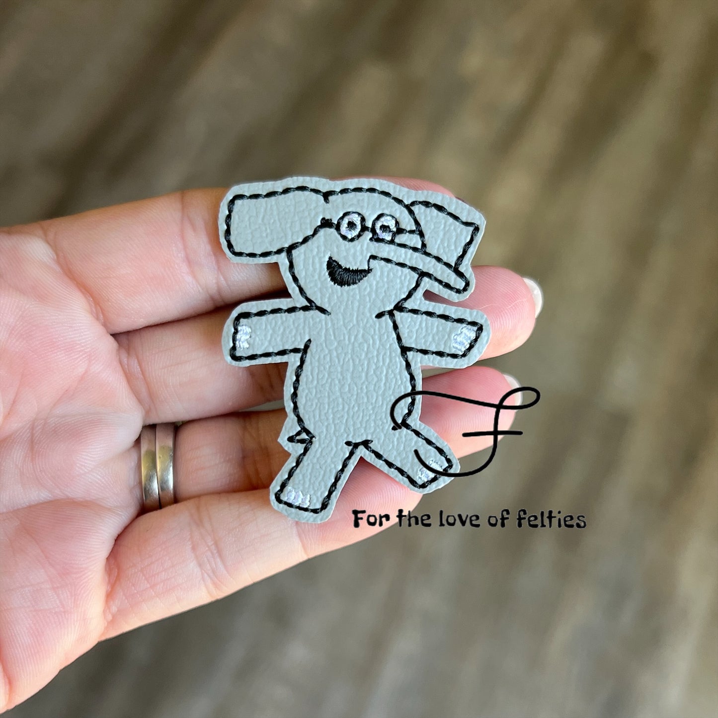 Storybook Elephant Feltie