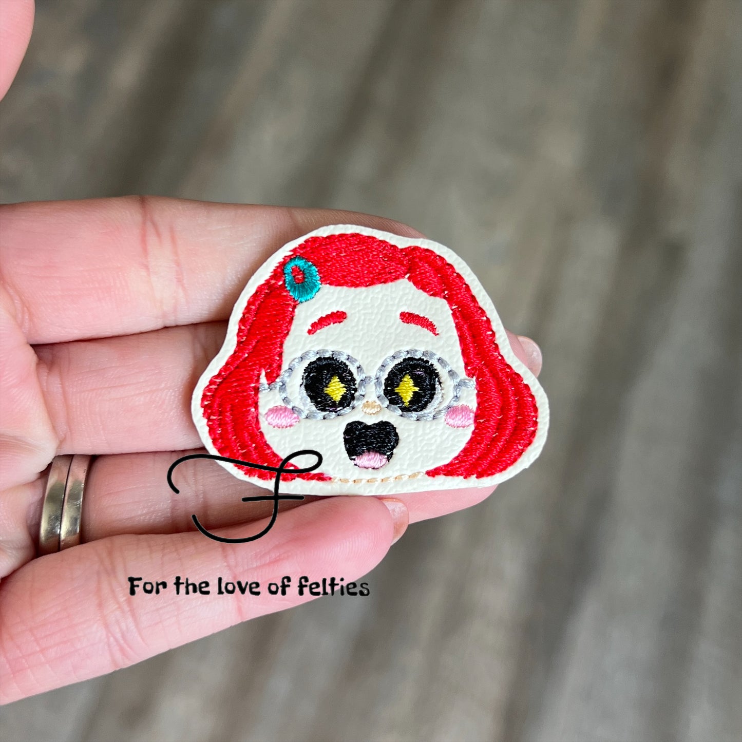Excited Mei Changing Red Feltie