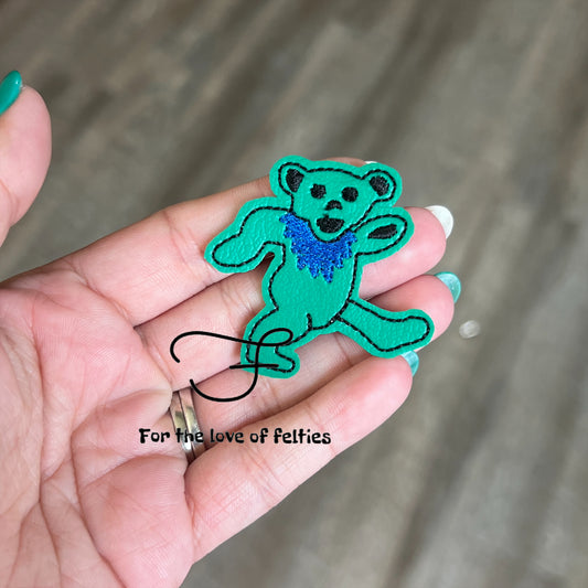 Green Dancing Bear Feltie