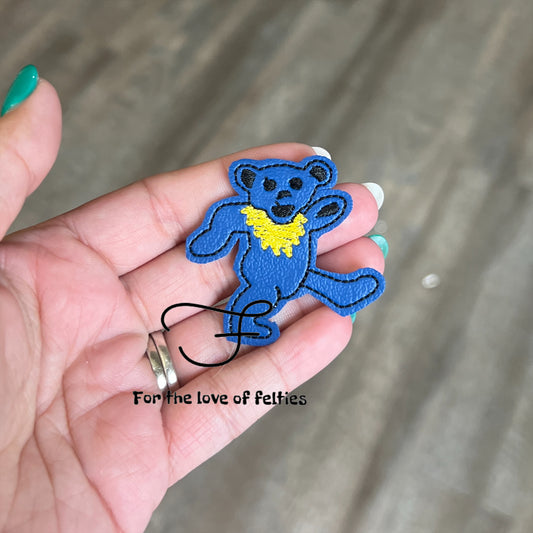 Blue Dancing Bear Feltie