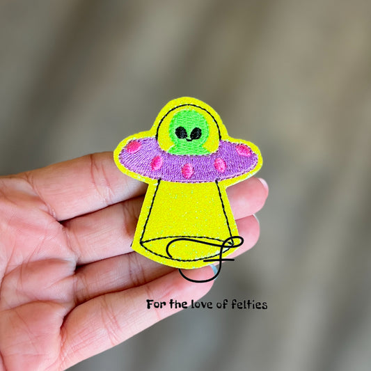 Alien Space Ship Feltie