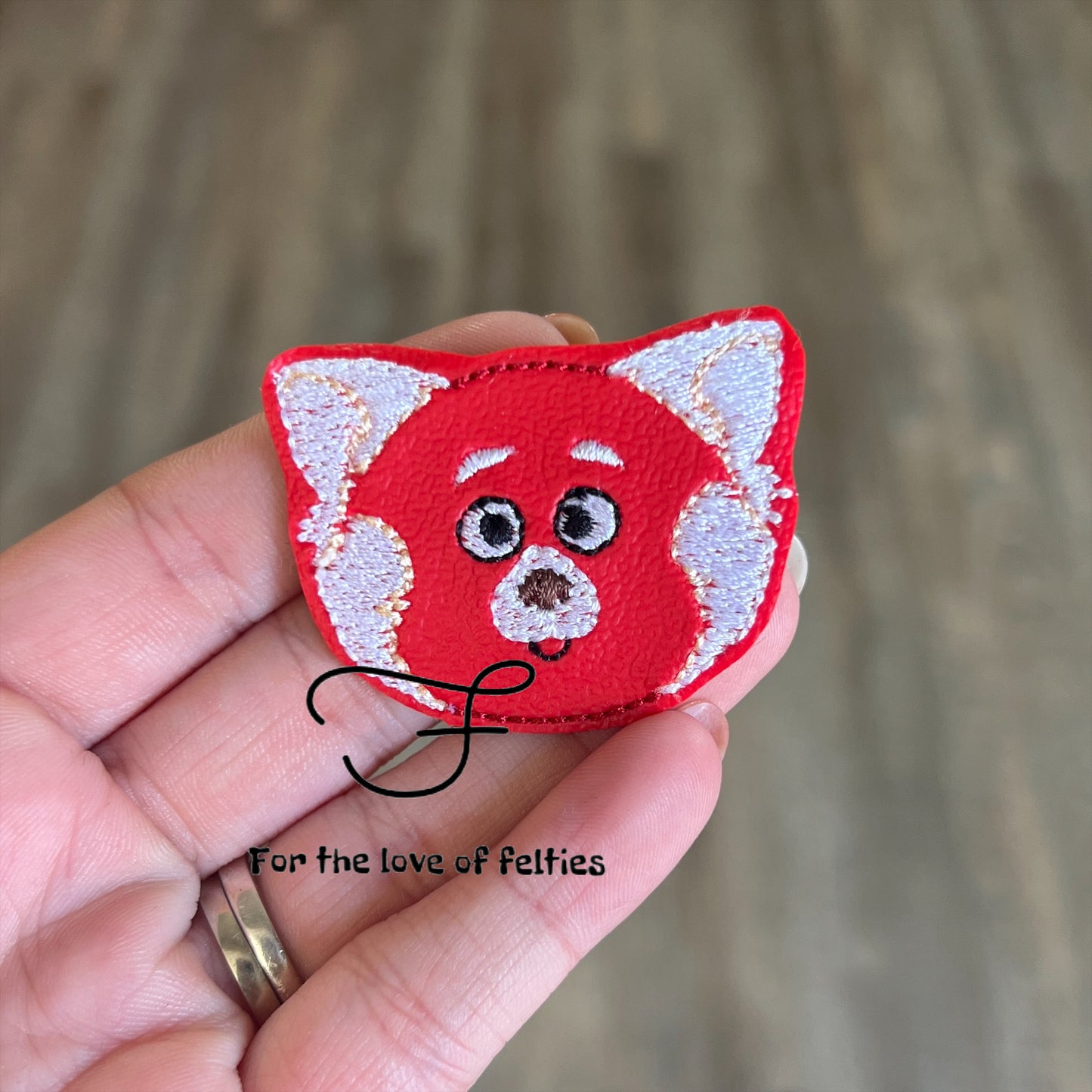 Red Panda Feltie
