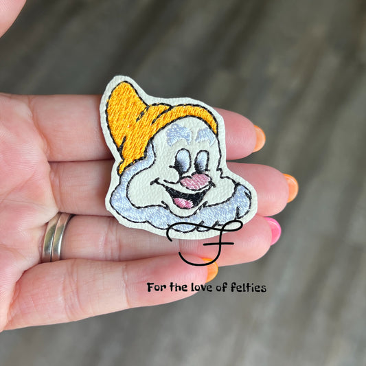 Happy Dwarf Feltie