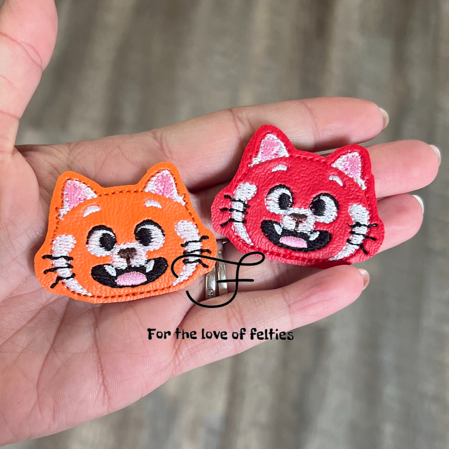 Happy Red Panda Feltie